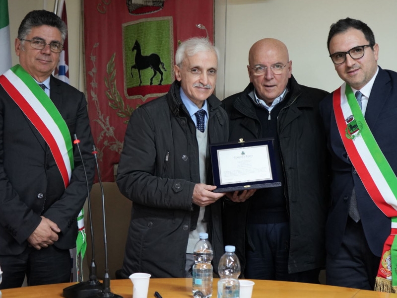 Conferita la cittadinanza onoraria del Comune di Tarsia a Franco Corbelli